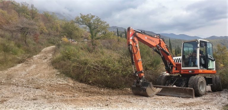 Herceg Novi – saniraju put koji spaja Mojdež i Mokrine