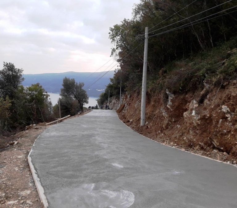 Uprkos krizi, u Herceg Novom radovi na sve strane