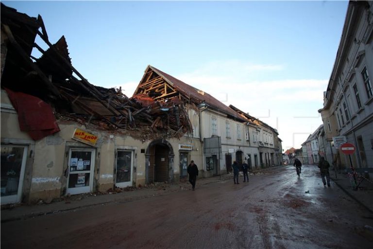 Sramotno – Lažni računi za pomoć Petrinji i Sisku na društvenim mrežama