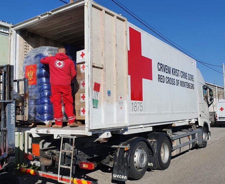 Crveni krst Crne Gore i HNV CG uputili pomoć za stanovnike pogođene nedavnim zemljotresom