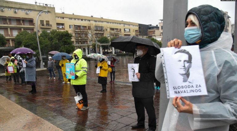 Rusi u Crnoj Gori protestvovali zbog hapšenja Alekseja Navaljnog
