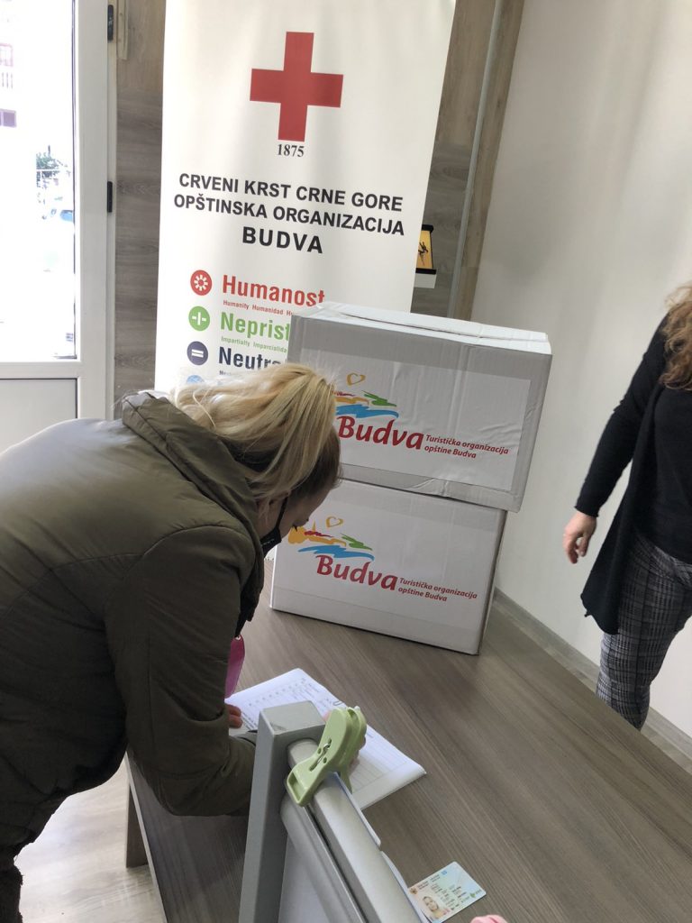 Turistička organizacija donirala 5.000 eura Crvenom krstu u Budvi