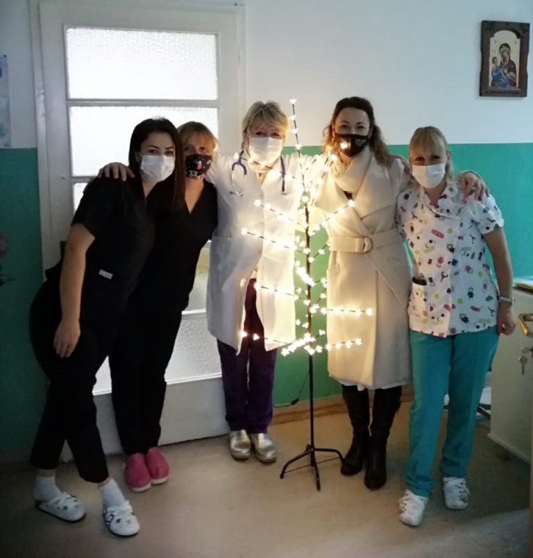 Odjeljenju pedijatrije Opšte bolnice Kotor uručena donacija hotela Čedi Luštica Bay