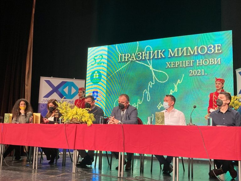 52. Praznik mimoze: Veza koja traje i koja se ne može prekinuti