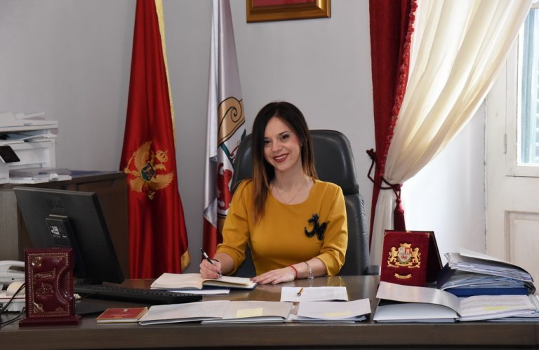 Predsjednica SO Kotor: Izražavam osudu, pozivam nadležne da što prije utvrde identitet onih koji su izvršili ovaj nedostojan čin