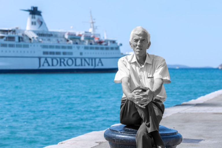 Jadrolinija: Brodske sirene u u čast umrlog Ante Mrvice
