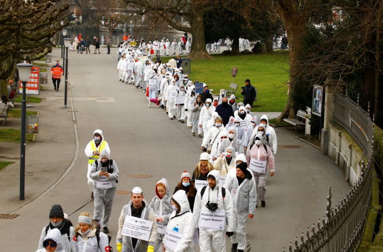 Švicarci protestvovalo protiv restriktivnih mjera
