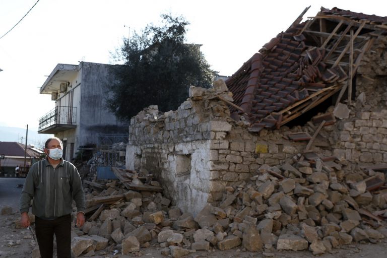 Grčka procenjuje štetu posle zemljotresa, desetine ljudi noć provele napolju