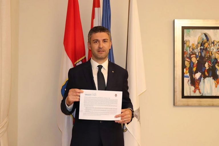 Plastic Smart City Dubrovnik formalno je prihvatio prvi Akcijski plan za smanjenje onečišćenja plastikom