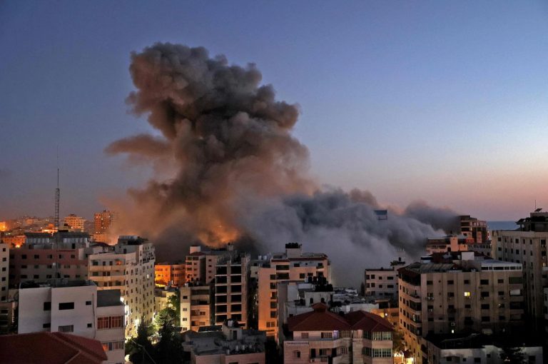 Stanje na Bliskom istoku ponovno je eskaliralo: Hamas raketirao Tel Aviv u znak odmazde za izraelsko rušenje zgrade u Gazi