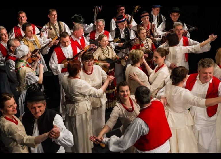 Kotor – Nastup Folklornog ansambla “Ivan Goran Kovačić” iz Siska