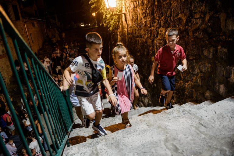 Sjajna atmosfera i raspoloženje na Kotorskom festivalu pozorišta za djecu