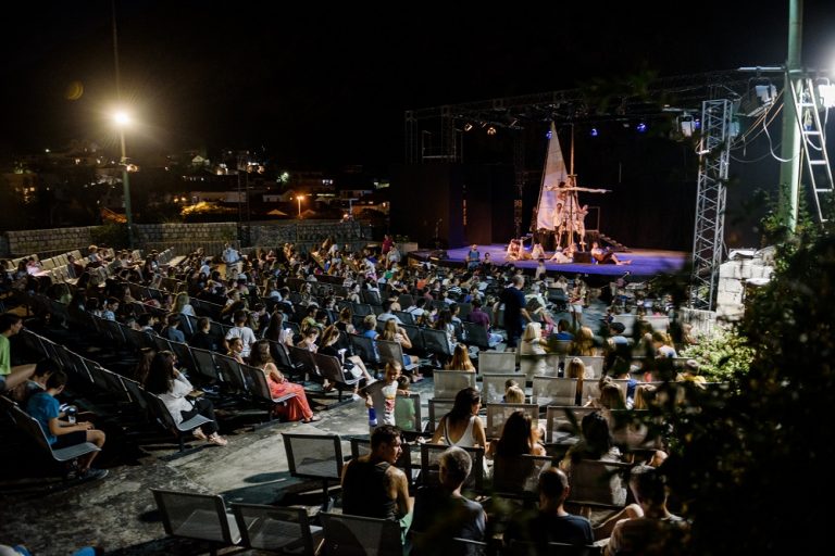 Retrospektiva osmog dana Kotorskog festivala pozorišta za djecu