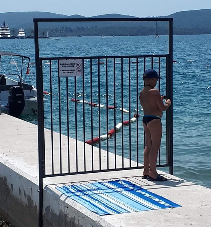 Čije su ponte, plaže i mandraći? (ANKETA)