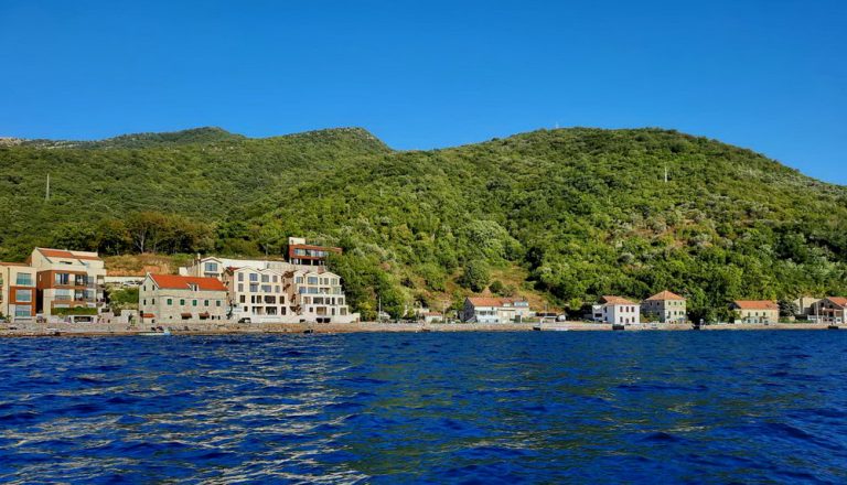 Intezivna gradnja se nastavlja – zeleno svjetlo za butik hotel u Tivtu – Opatovo