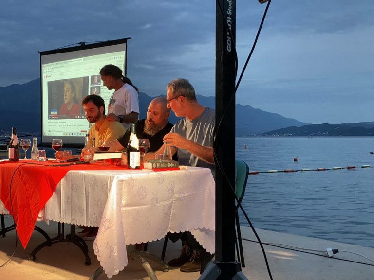 Boris Dežulović: Vrijeme  za promišljanje religije u našim životima