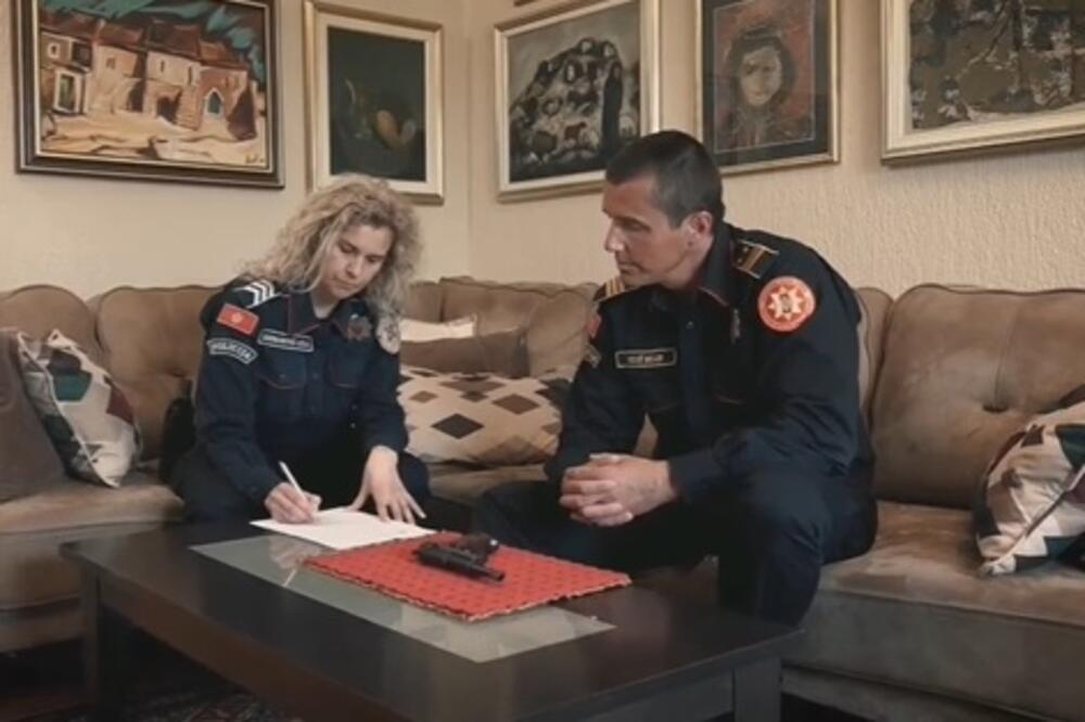Uprava policije objavila: Prvi video spot povodom kampanje “Poštuj život – vrati oružje”