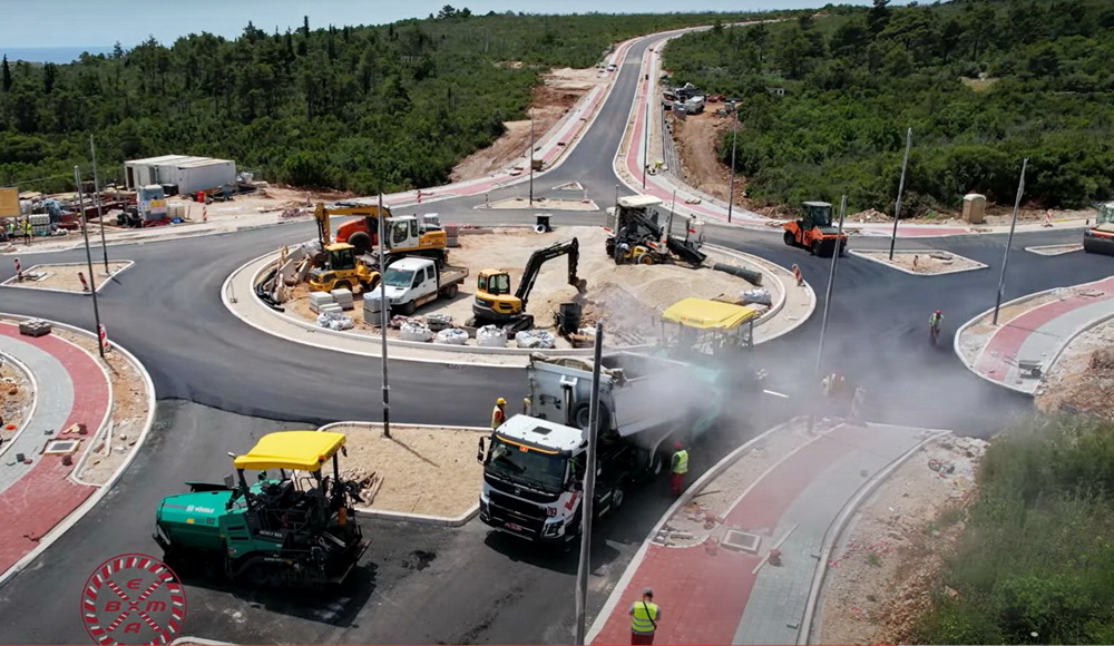 Zvršni radovi na važnoj saobraćajnici MR2 koja vodi do Luštice Bay (VIDEO)