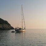 Sidrenje jahte na divlje