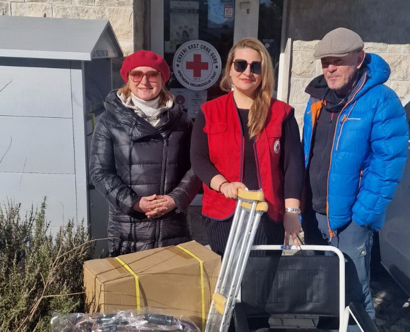 Crveni krst Tivat: Donacija “Projektora”, brigom i ljubavlju prema gradu i čovjeku