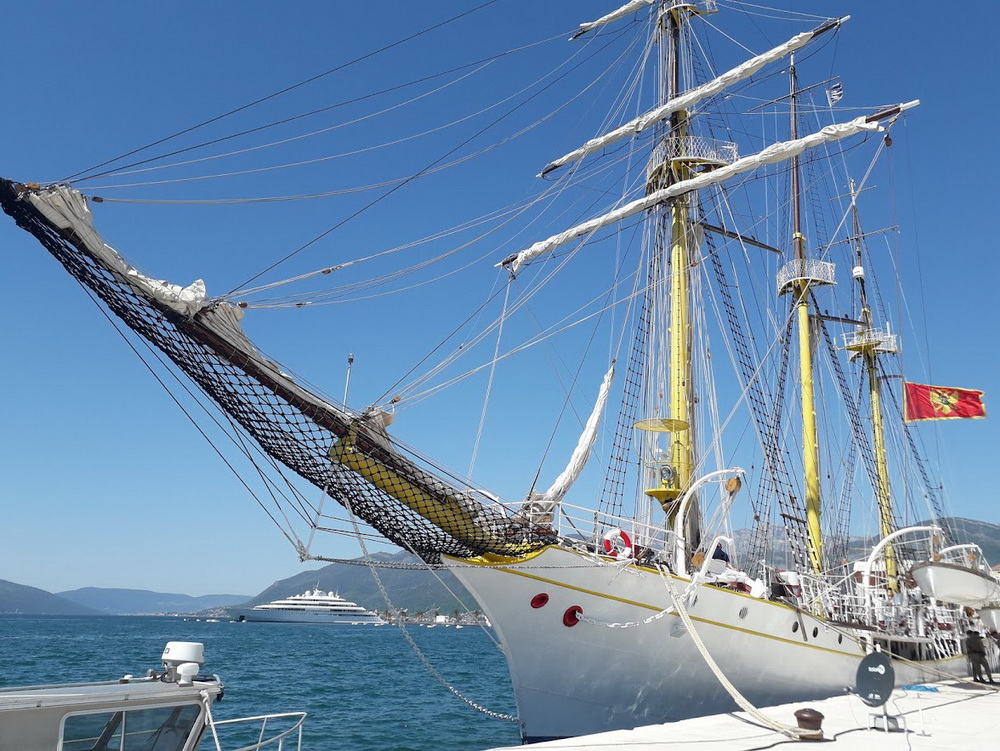 Crna Gora formira svoje povjerenstvo za brod „Jadran“ Crna Gora formira svoje povjerenstvo za brod „Jadran“