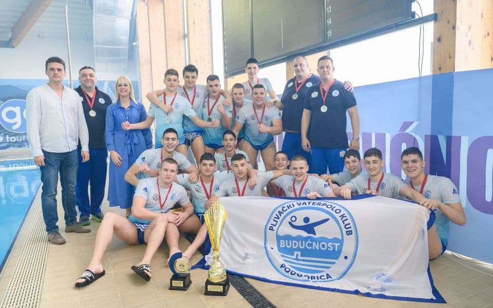 Budućnost šampion, Novljani treći Budućnost šampion, Novljani treći