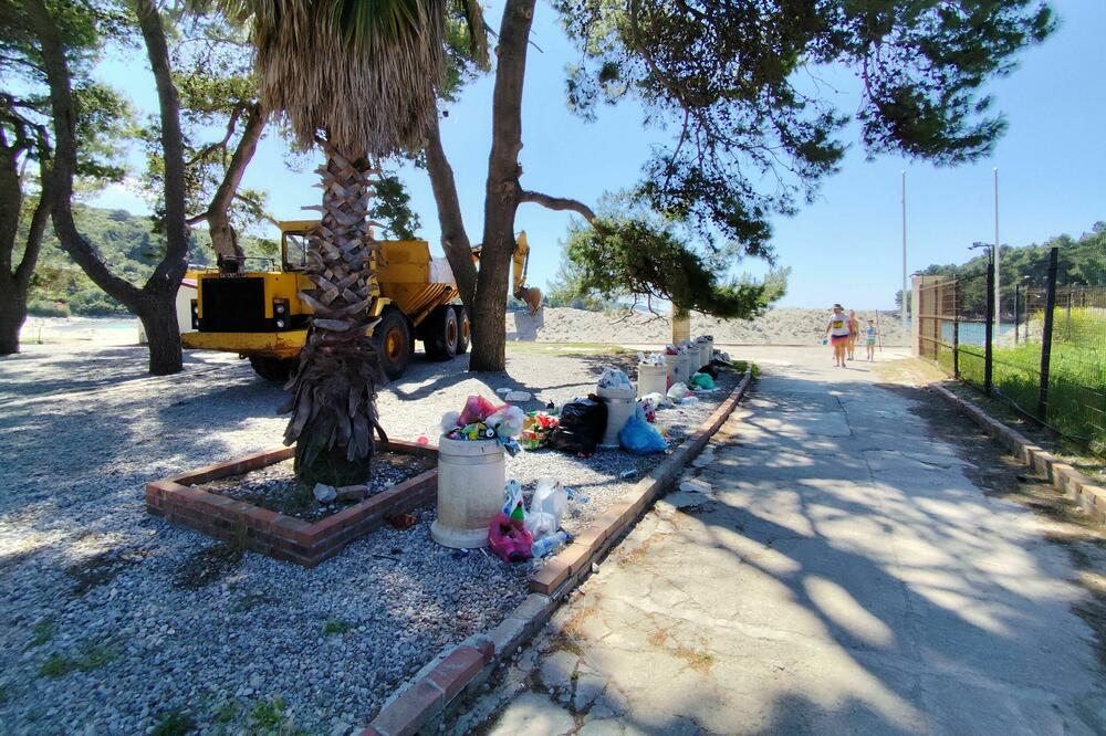 Plaže mahom nespremno dočekale početak sezone Plaže mahom nespremno dočekale početak sezone