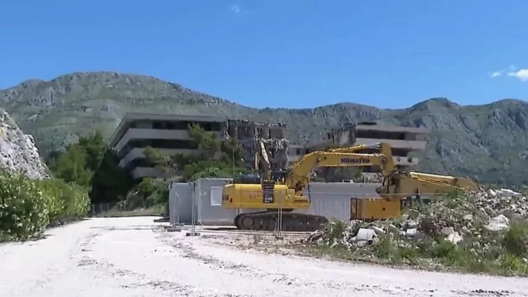Počelo rušenje hotelskog kompleksa Kupari, stiže luksuzni resort