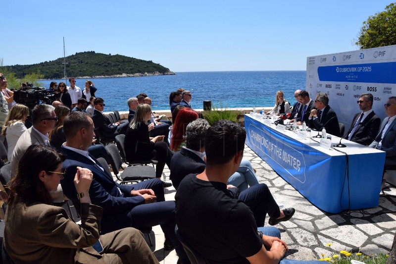 Svjetsko prvenstvo UIM E1 po prvi put u Dubrovniku 13. i 14. juna Svjetsko prvenstvo UIM E1 po prvi put u Dubrovniku 13. i 14. juna