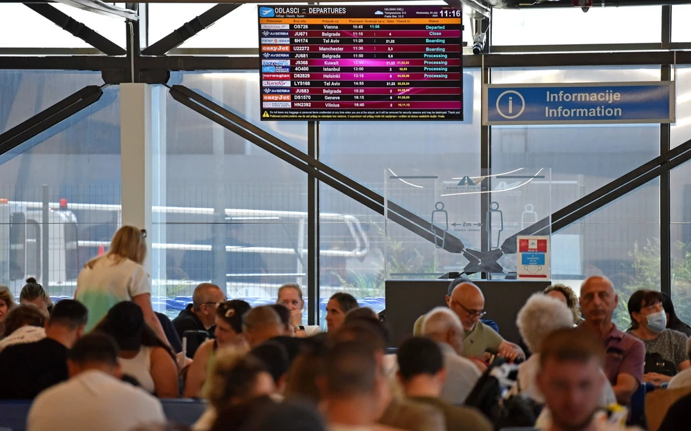 Izraelske avio-kompanije zbog rata obustavljaju letove ka Aerodromu Tivat Izraelske avio-kompanije zbog rata obustavljaju letove ka Aerodromu Tivat