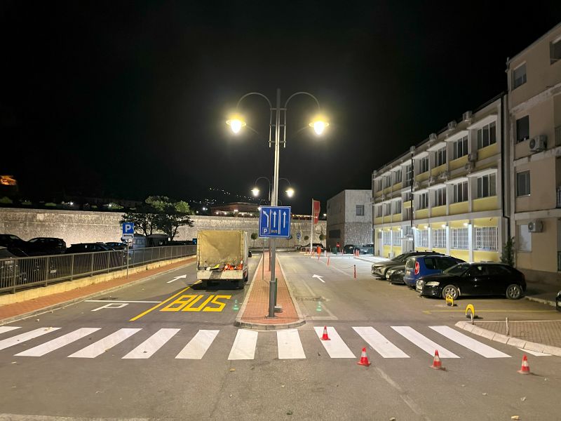 Kotor – obnova saobraćajne signalizacije Kotor – obnova saobraćajne signalizacije