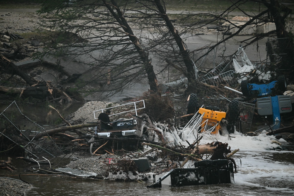 Poplave u Teksasu odnijele 50 života, spasioci tragaju za nestalima Poplave u Teksasu odnijele 50 života, spasioci tragaju za nestalima