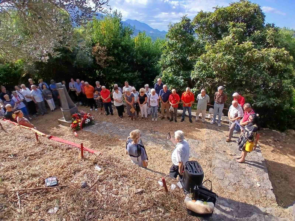 Delegacije Udruženja boraca NOR-a i antifašista odale počast palim rodoljubima u Mrčevcu Delegacije Udruženja boraca NOR-a i antifašista odale počast palim rodoljubima u Mrčevcu