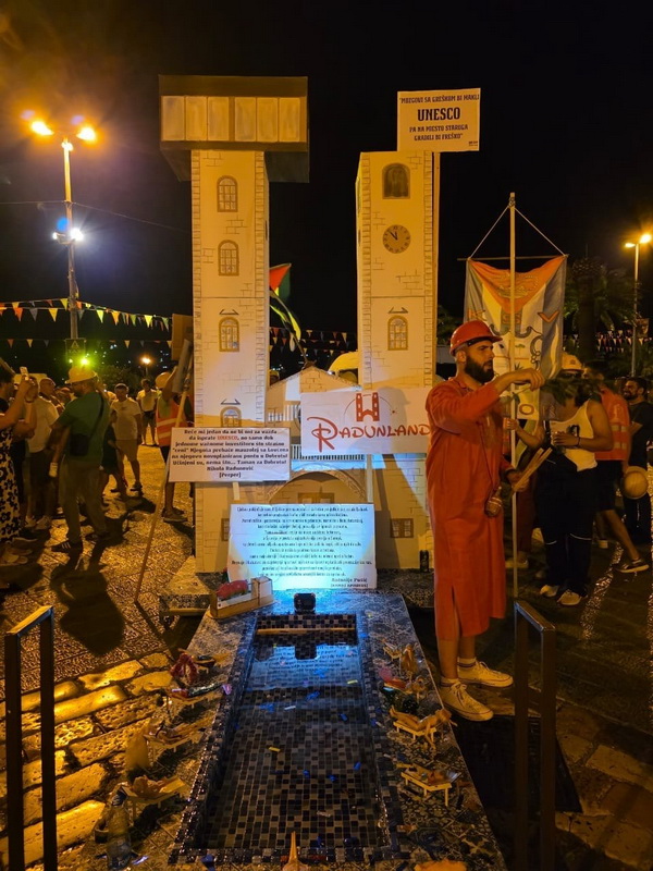 Kotor – Saopštenje karnevalske grupe Kraljevina Sveta Vrača Kotor – Saopštenje karnevalske grupe Kraljevina Sveta Vrača