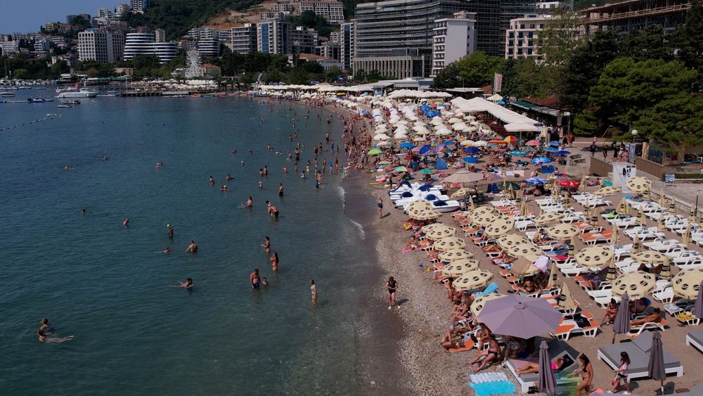 Budva: Popunjenost raste, Petrovačka noć kao kruna ljeta Budva: Popunjenost raste, Petrovačka noć kao kruna ljeta