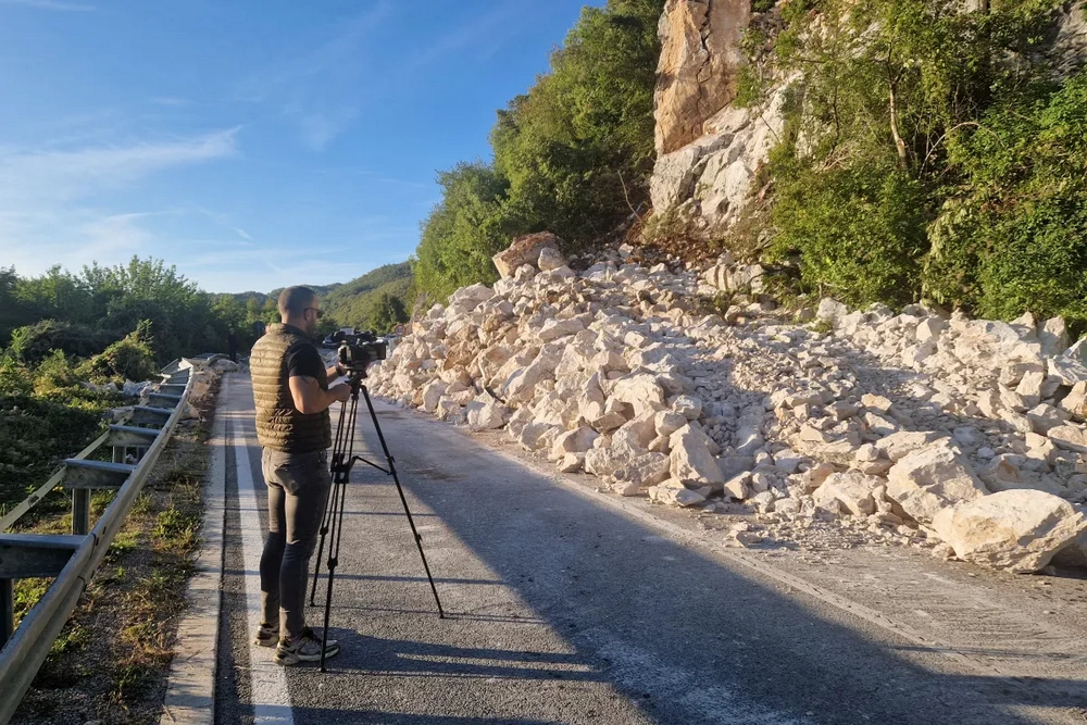Put Cetinje – Budva prohodan najvjerovatnije do kraja dana (Video)