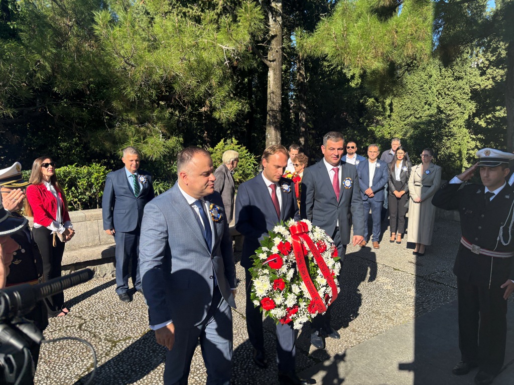 Herceg Novi – položeni vjenci u slavu oslobodilaca grada Herceg Novi – položeni vjenci u slavu oslobodilaca grada