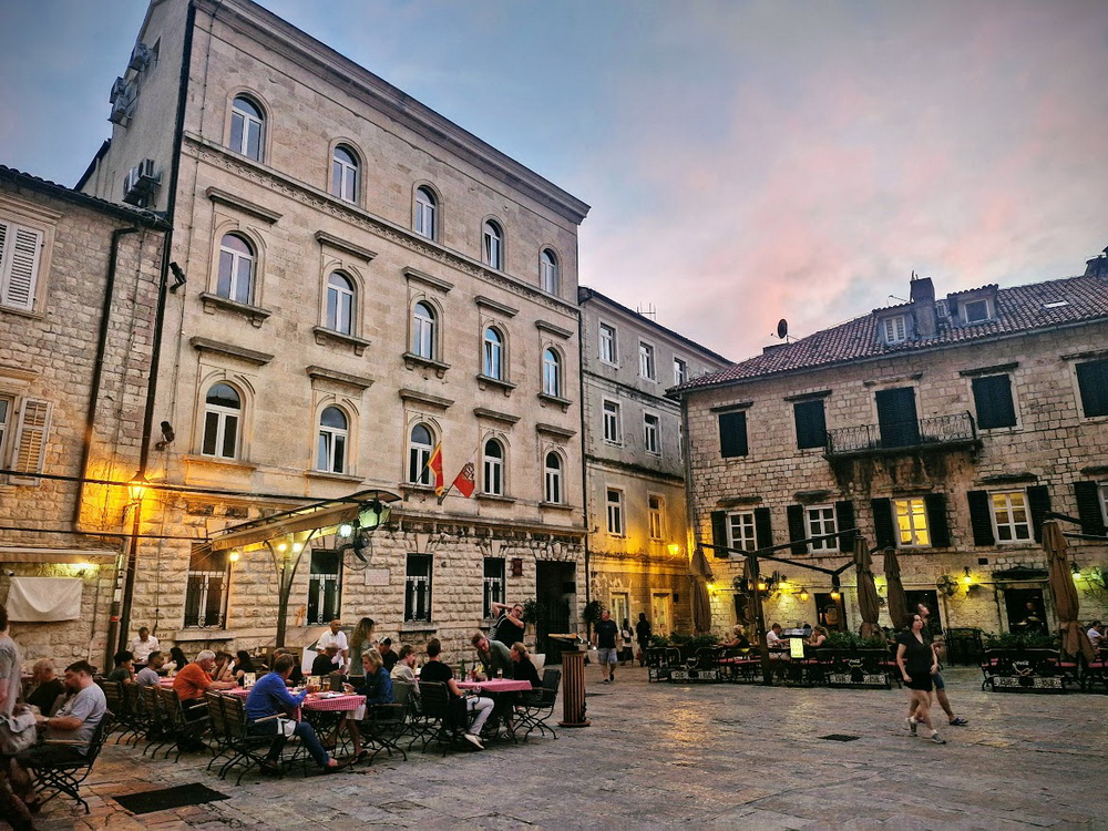 Opština Kotor značajno uvećala naknade za novorođenčad Opština Kotor značajno uvećala naknade za novorođenčad