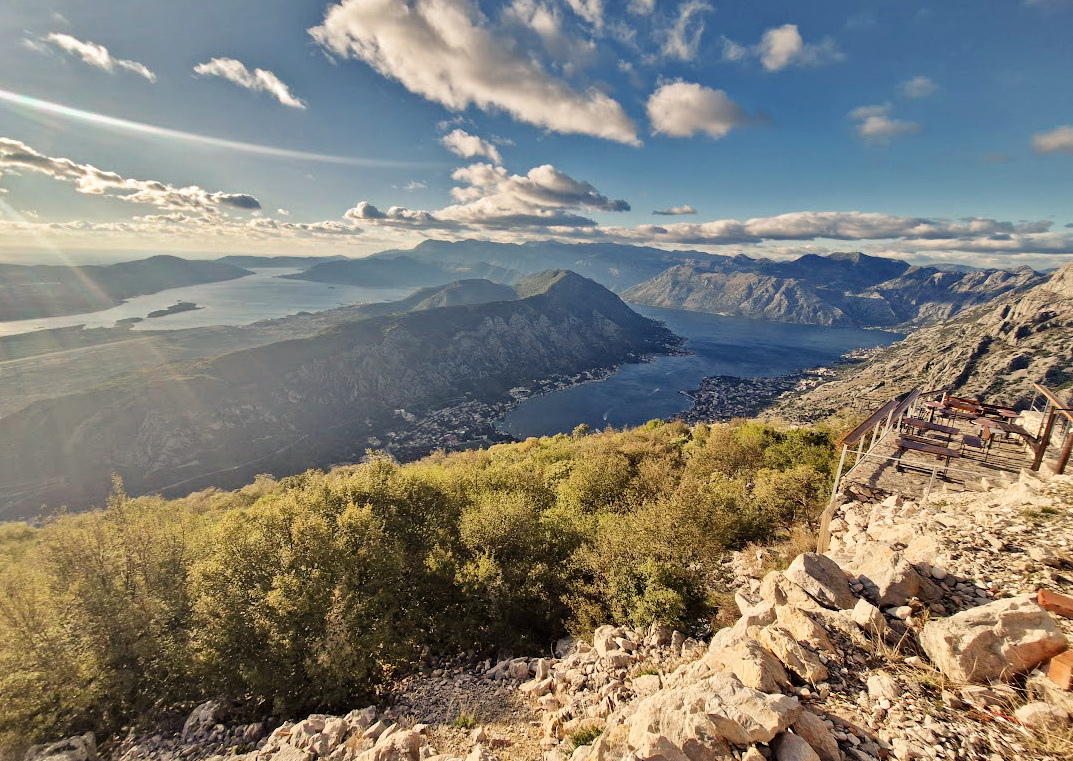 Pješački maraton Kotor – Lovćen – Kotor u nedjelju 12. oktobra Pješački maraton Kotor – Lovćen – Kotor u nedjelju 12. oktobra