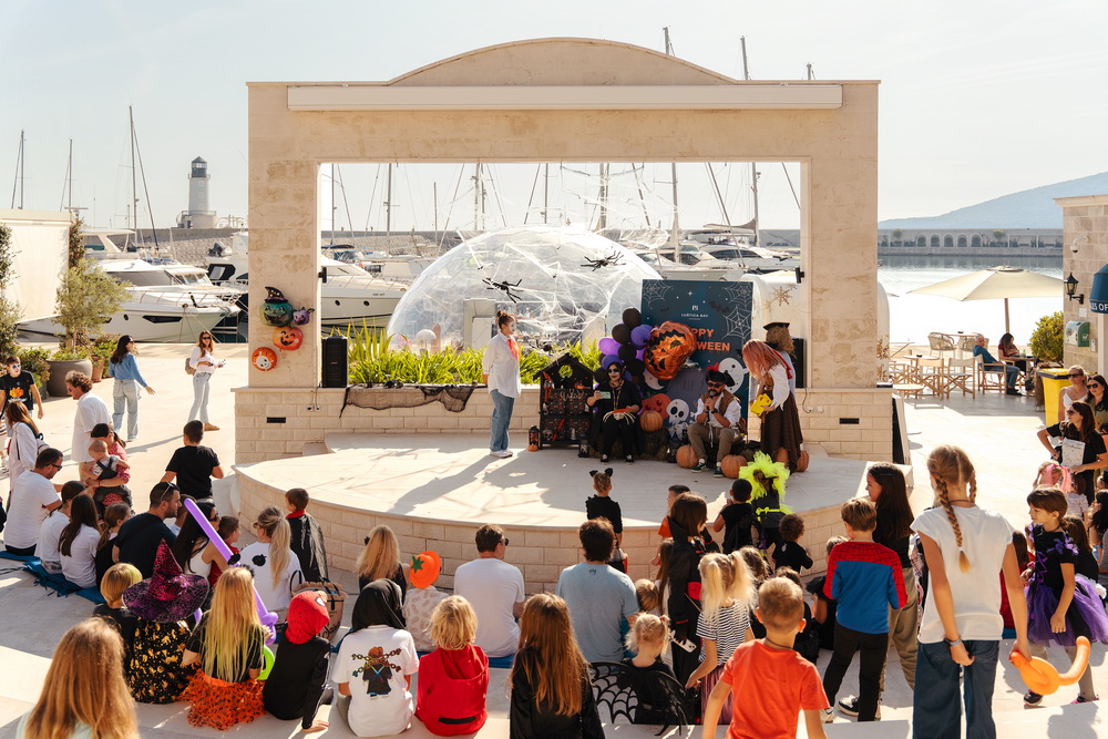 Dječja maškarana zabava povodom Noći vještica u Luštica Bay-u Dječja maškarana zabava povodom Noći vještica u Luštica Bay-u