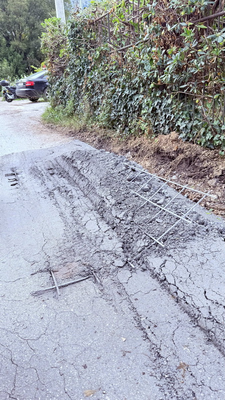 Kotor – Mještani Škaljara ogorčeni lošim radovima u ulici Iva Brkanovića Kotor – Mještani Škaljara ogorčeni lošim radovima u ulici Iva Brkanovića
