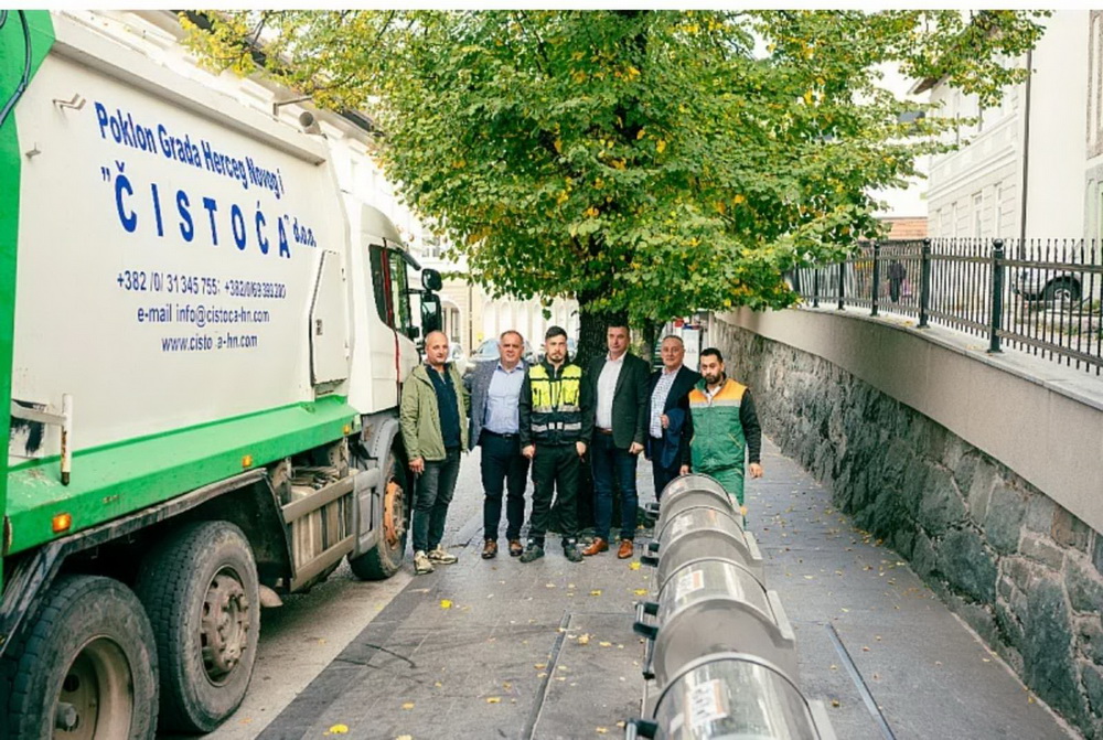 Herceg Novi donirao komunalno vozilo Konjicu Herceg Novi donirao komunalno vozilo Konjicu