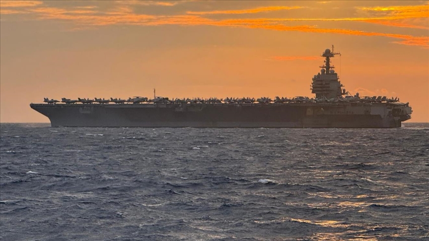 Američki nosač aviona “USS Gerald R. Ford” uplovio u splitski akvatorij Američki nosač aviona “USS Gerald R. Ford” uplovio u splitski akvatorij