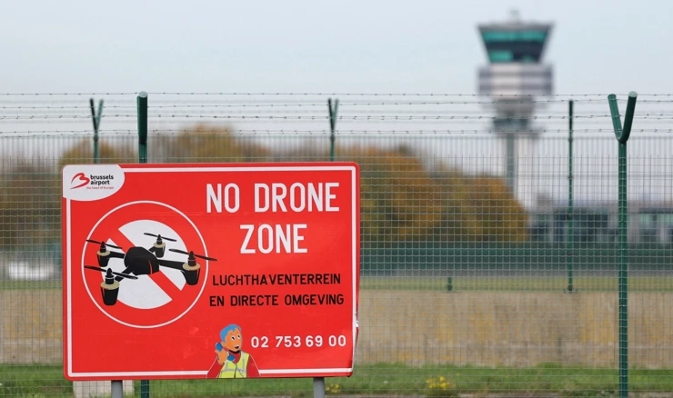 Zračna luka Liege opet privremeno zatvorena zbog preleta dronova Zračna luka Liege opet privremeno zatvorena zbog preleta dronova