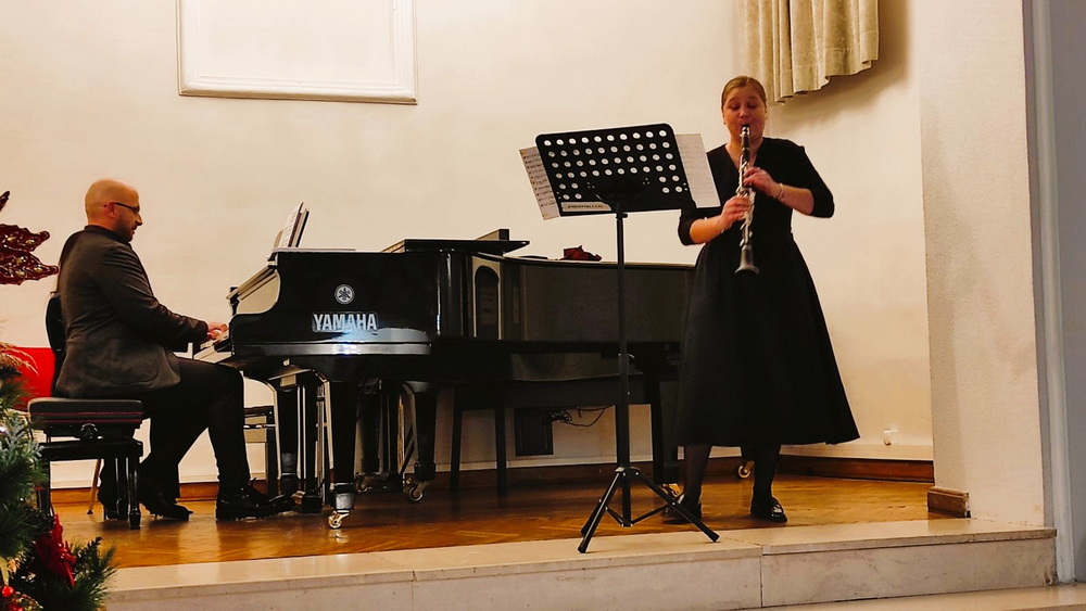 Prvi solistički koncert klarinetistkinje Ane Vulović Prvi solistički koncert klarinetistkinje Ane Vulović