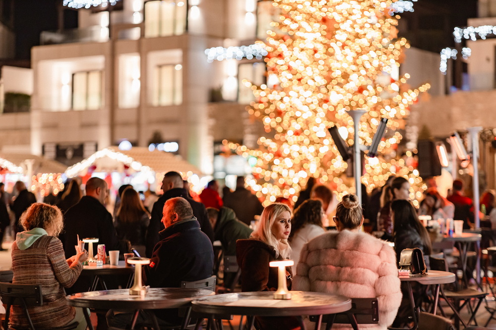 Praznična sezona u Portonovom nastavlja se svečanim otvaranjem klizališta Praznična sezona u Portonovom nastavlja se svečanim otvaranjem klizališta