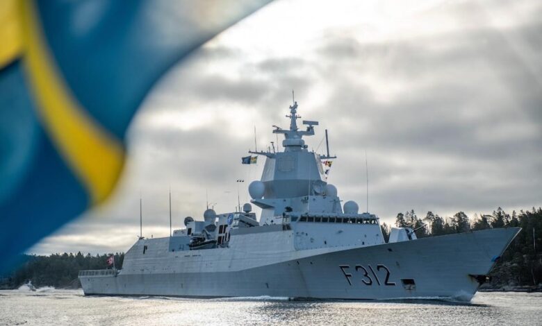 Švedska ratna mornarica potvrdila: ruski tankeri iz tzv. tamne flote plove pod vojnom pratnjom Švedska ratna mornarica potvrdila: ruski tankeri iz tzv. tamne flote plove pod vojnom pratnjom