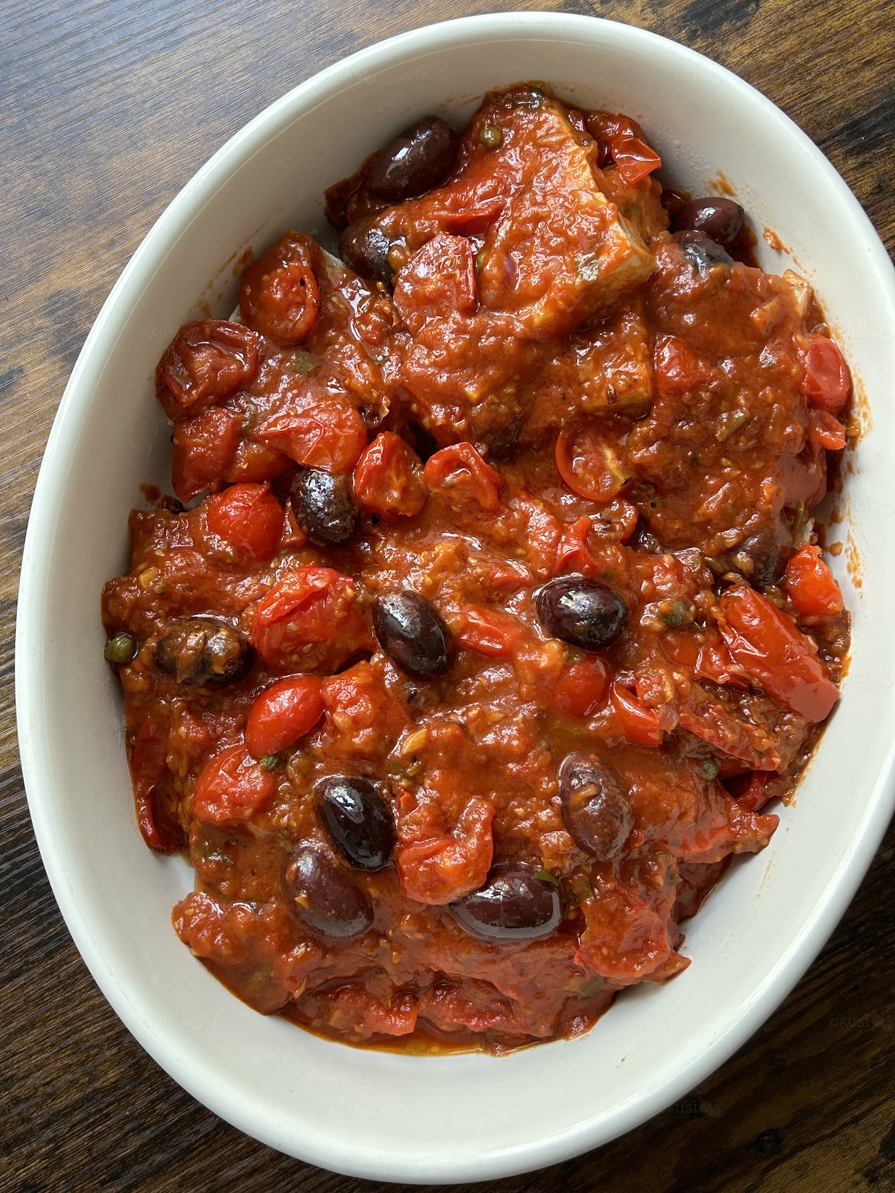 Oslić pečen u sočnom umaku Oslić pečen u sočnom umaku