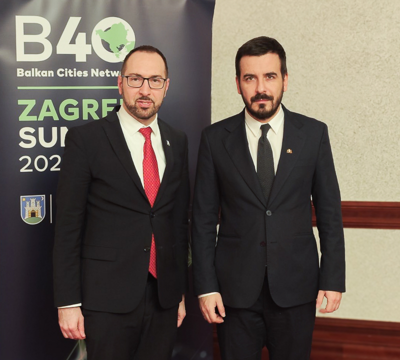 Samit B40 u Zagrebu – Tomašević i Jokić o razmjeni iskustava u oblasti međunarodnih projekata i korišćenja fondova Evropske unije Samit B40 u Zagrebu – Tomašević i Jokić o razmjeni iskustava u oblasti međunarodnih projekata i korišćenja fondova Evropske unije