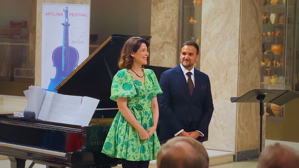 Omaž Kamoišu – koncert portugalske umjetničke pjesme u Kotoru Omaž Kamoišu – koncert portugalske umjetničke pjesme u Kotoru